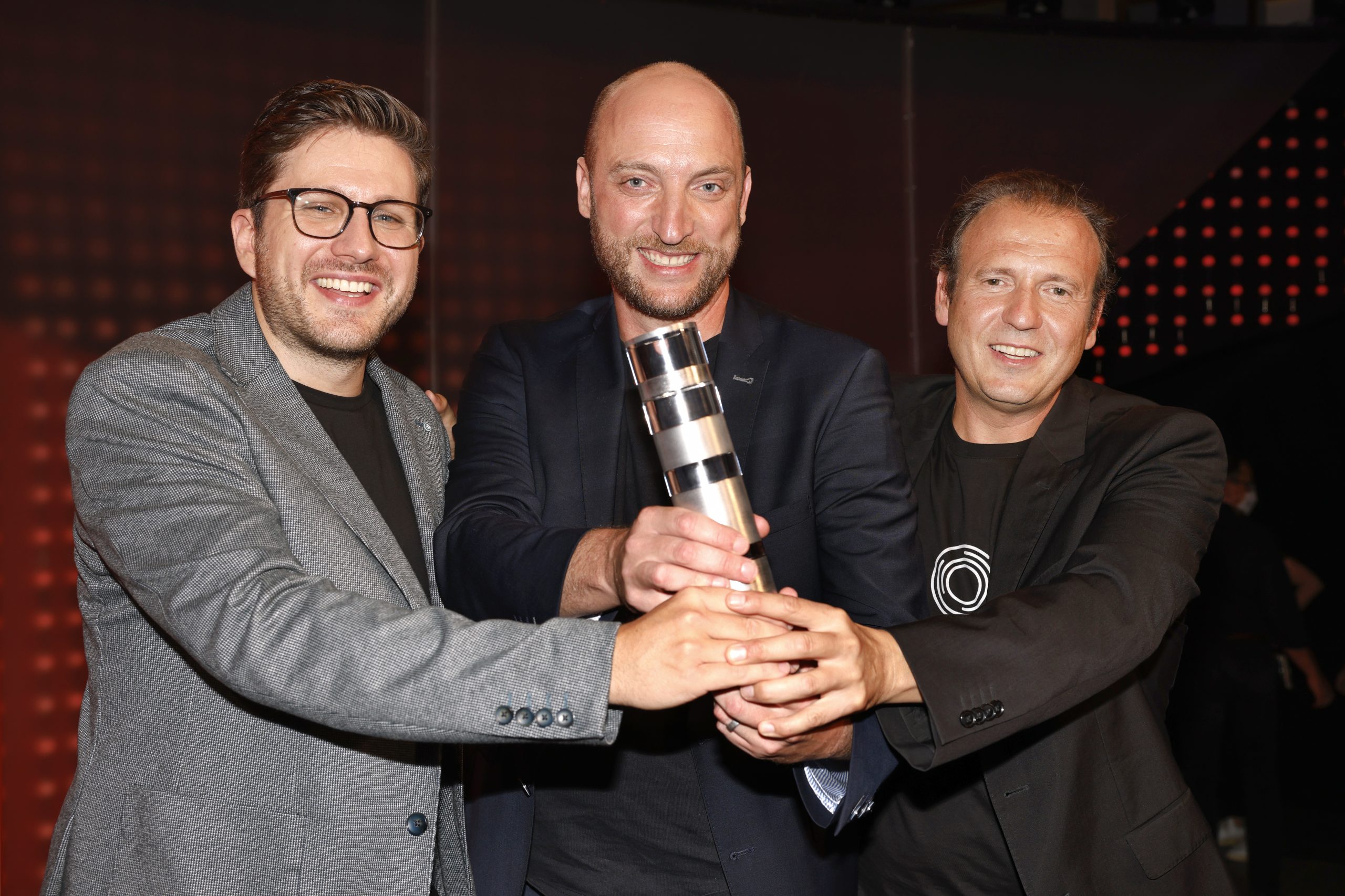 Ein tolles Team: Matthias Jungblut, Stefan Wawrzinek  and Alberto Zamora mit ihrem Preis in der Kategorie 